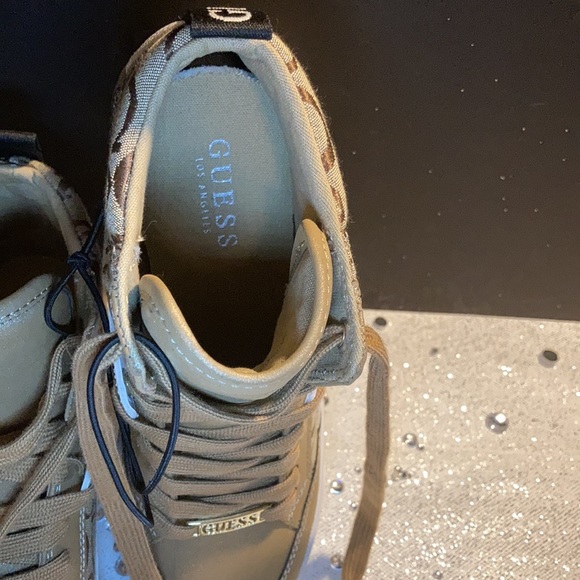 Guess athletic hi tops - Picture 11 of 16